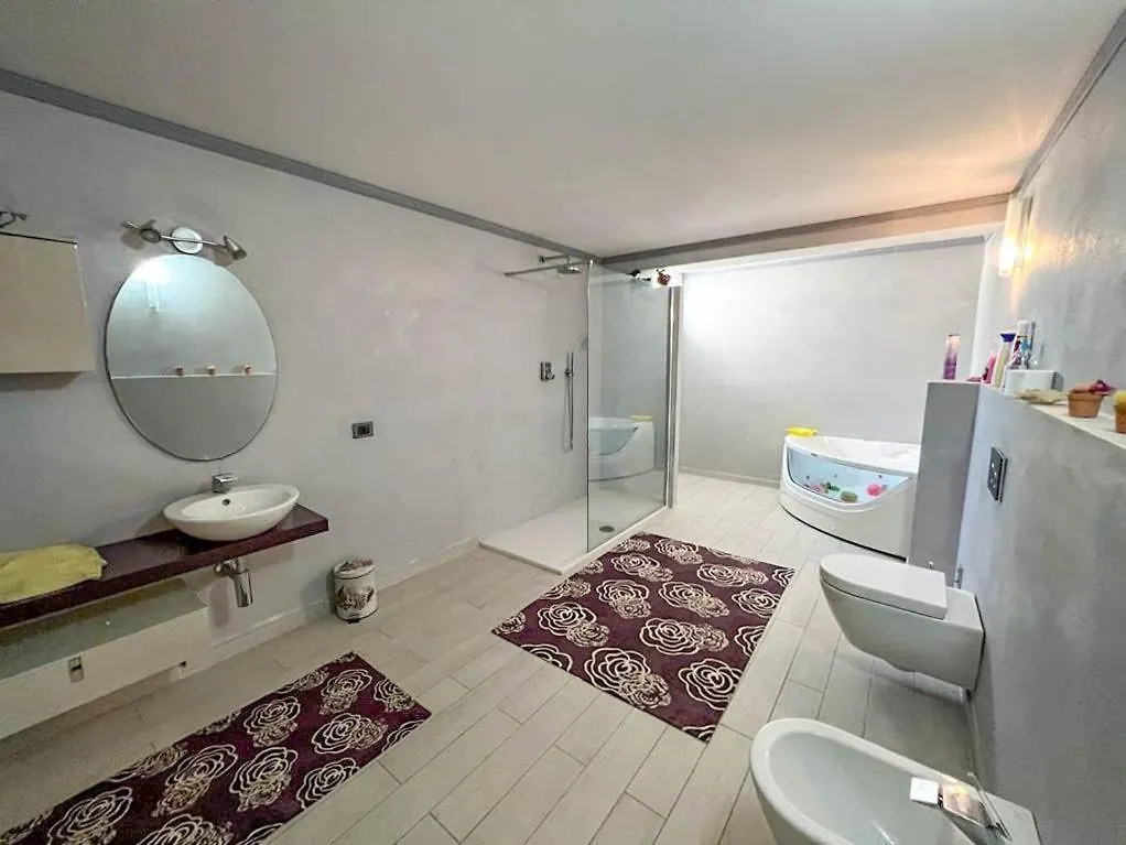 Vila Casa Maali Casale Marittimo 0*,  Itálie